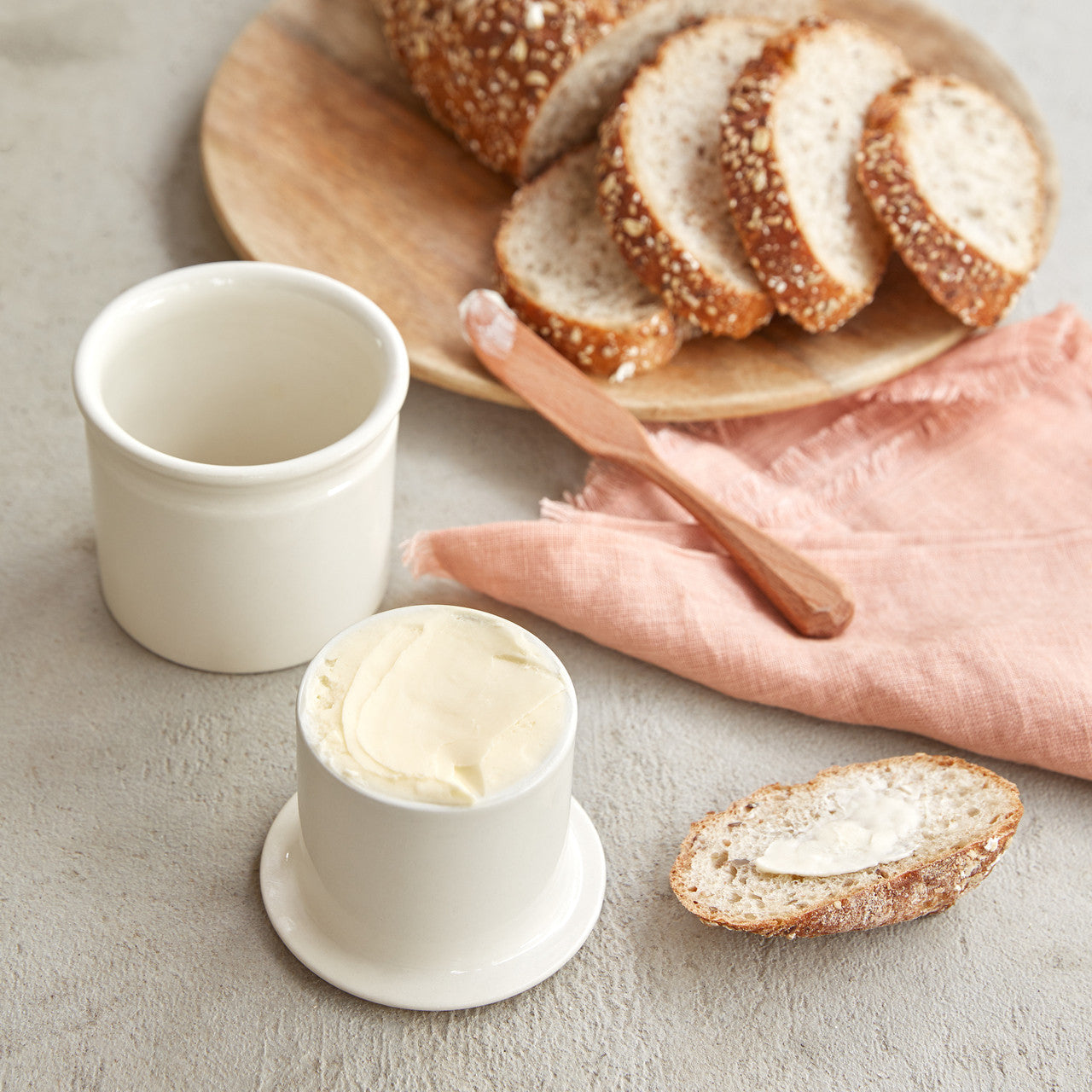 LARDER BUTTER KEEP, MATTE BLACK