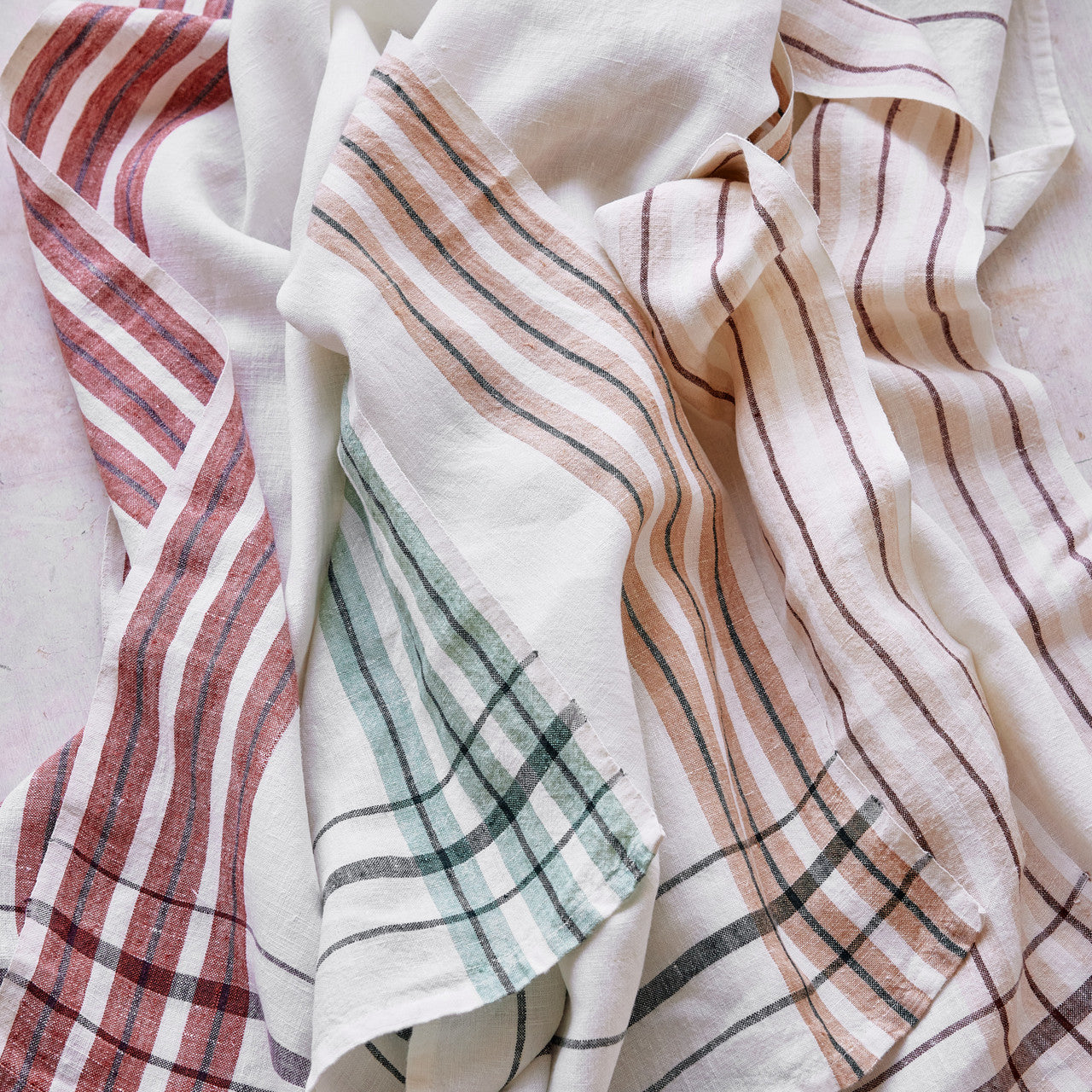 Essential Linens Brogue, Dune, Set/2